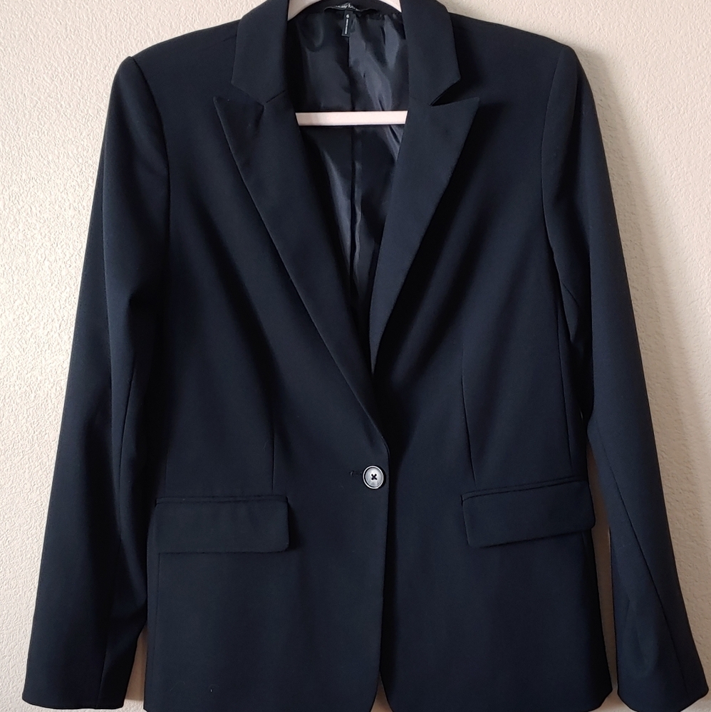 Black Daisy Fuentes Women's cut Blazer Jacket SZ 6!NWOT! NEVER WORN